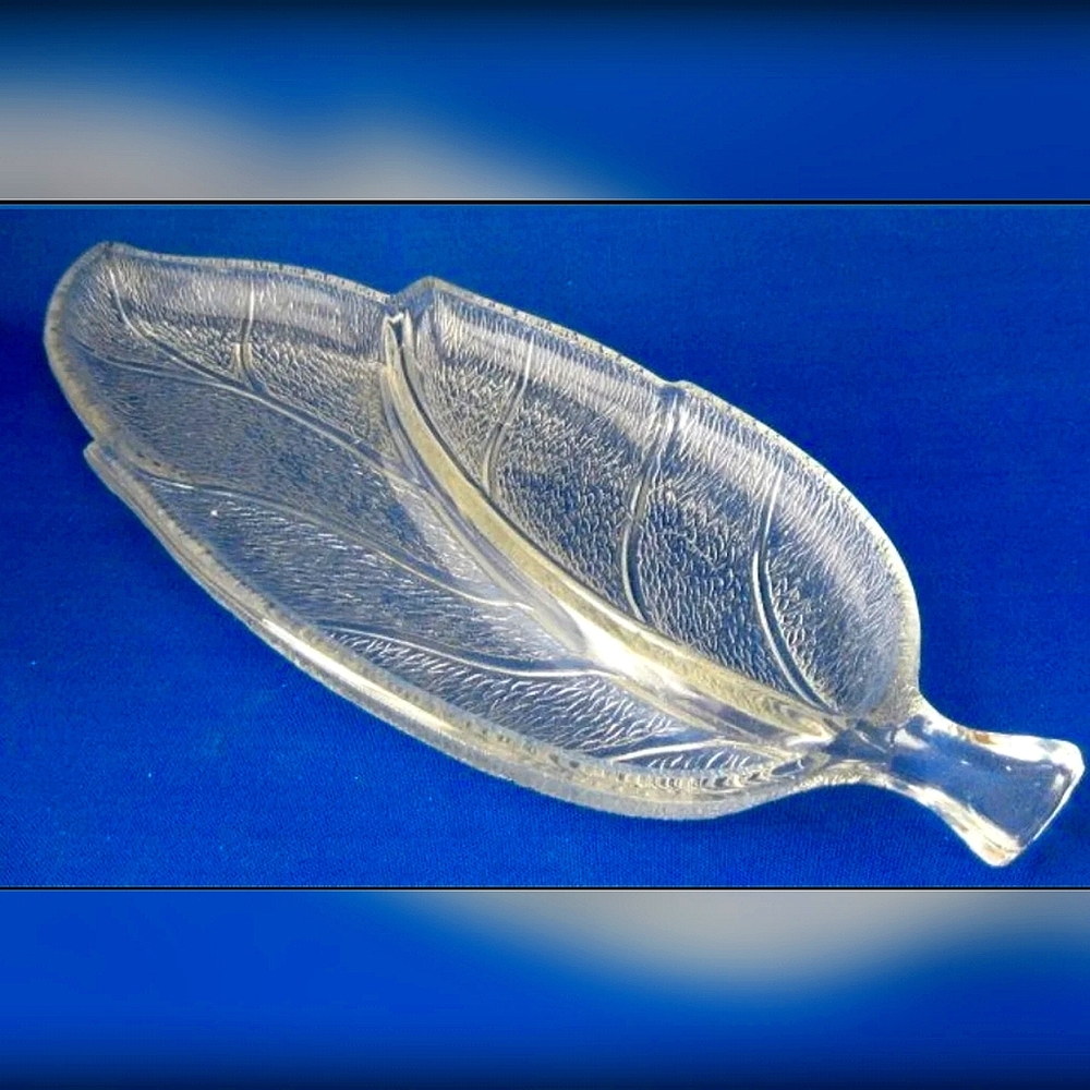 Hazel-Atlas Textured Glass Leaf Shaped Divided Serving Dish